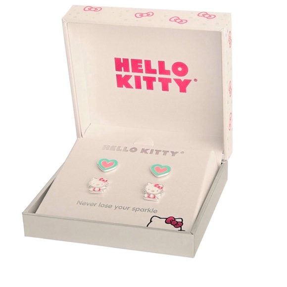 Hello Kitty Earring brass setting is a Silverstone comes with Stuff Toy as gift - Picture 1 of 4